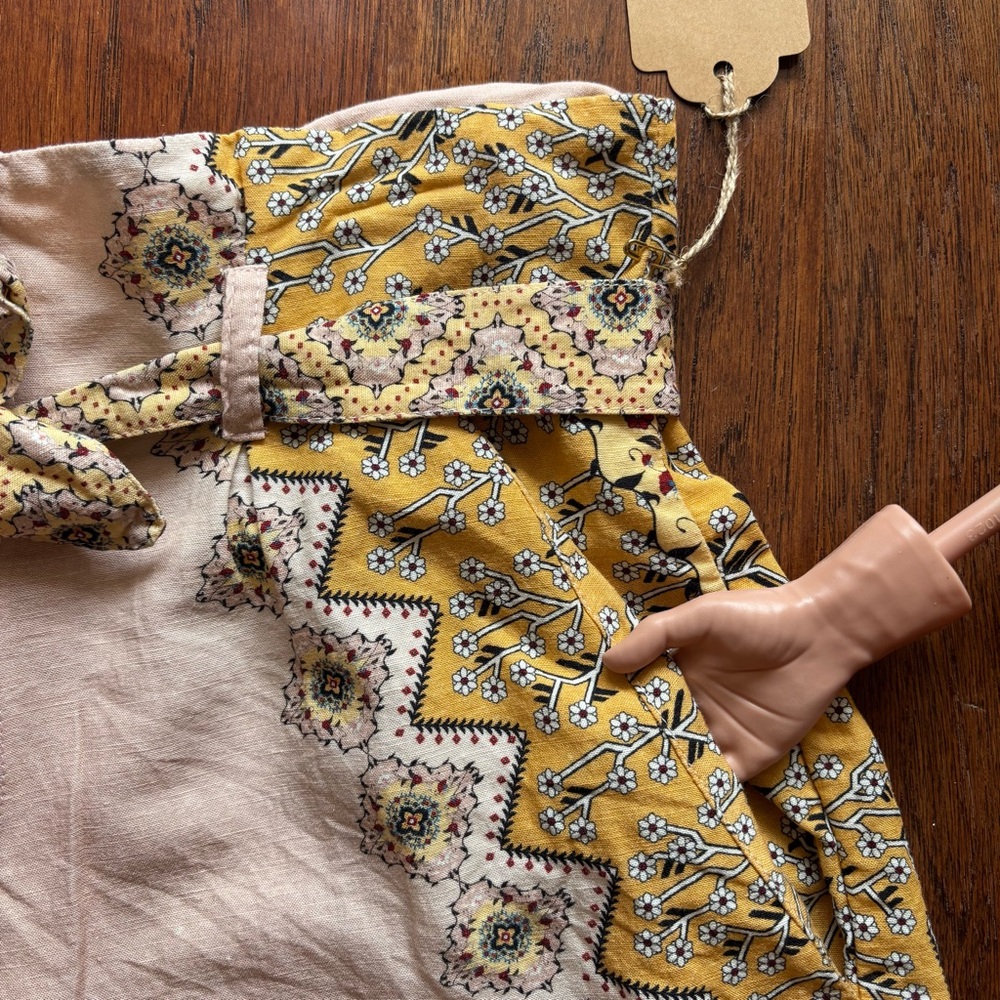 Agua Bendita Pink & Yellow Linen Blend High Waist Shorts – Size L - Picture 9 of 10